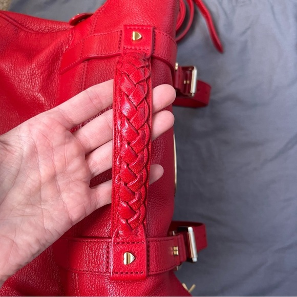 Mulberry Valentine Alexa limited edition heart studs - Picture 15 of 16